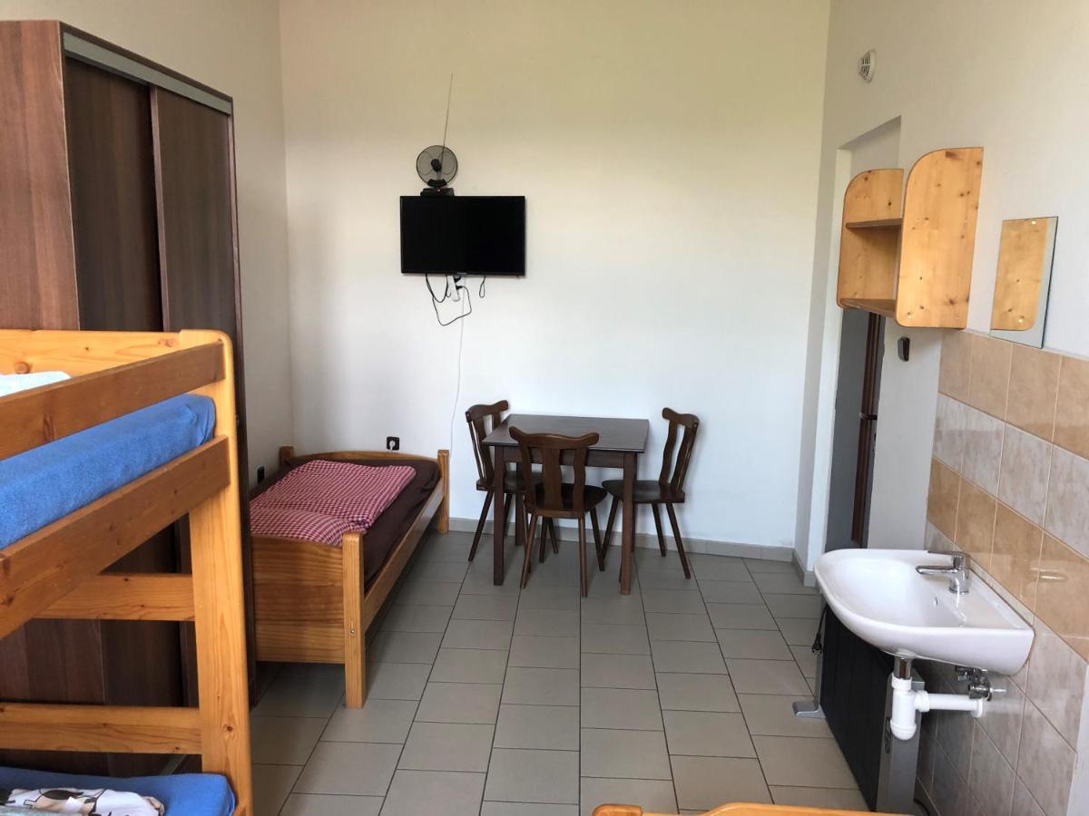 Restaurace U Kostela Hotel Marianske Radcice Luaran gambar
